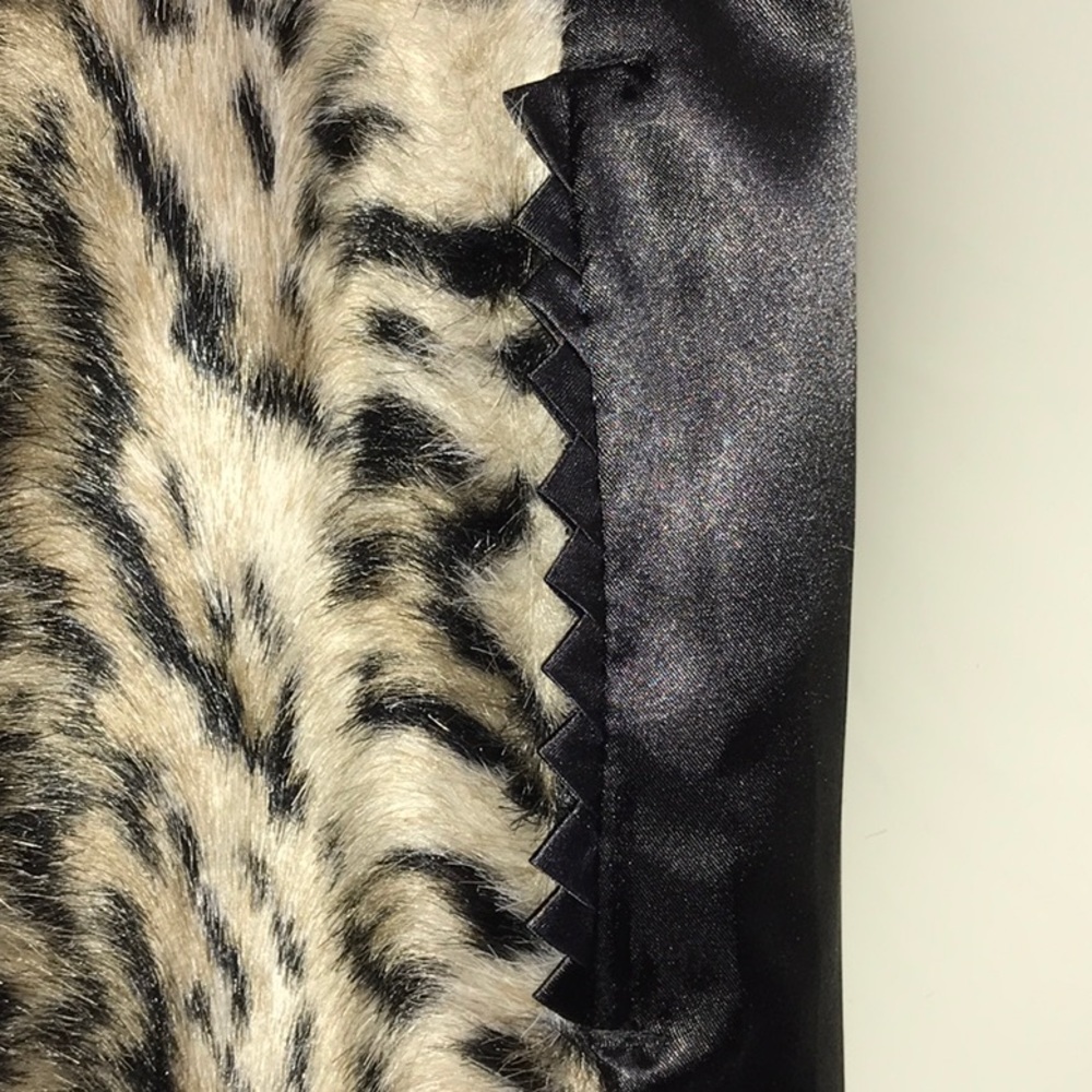 Pamela McCoy faux leopard NWOT🐾 - Picture 6 of 8